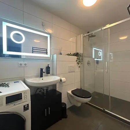 Luxx Home Apartments Ulm - Naehe Universitaet-Kliniken-Parken-Kueche-Wlan 公寓